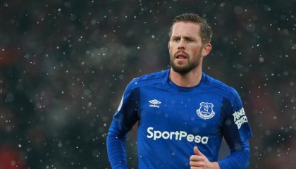 爱游戏智能体验-_快船全员努力，追梦季后赛_，快船队集锦